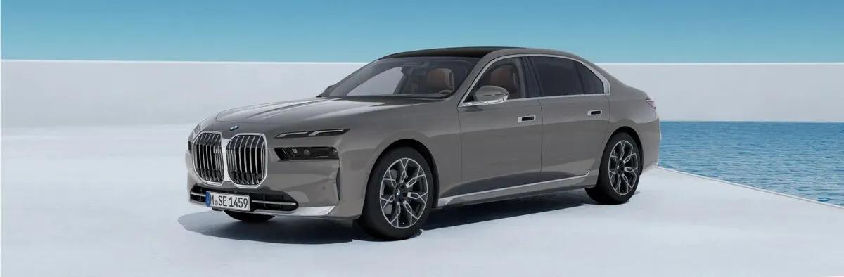 BMW 7 Series thumbnail 5