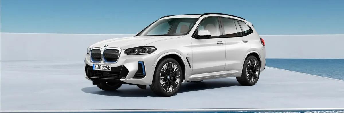 BMW iX3 thumbnail 6