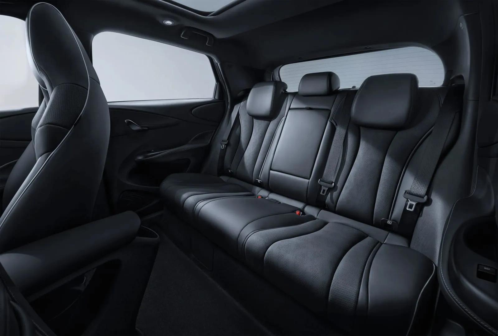 BYD Dolphin thumbnail 7