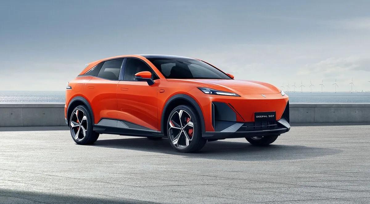 Changan Deepal S07 thumbnail 3