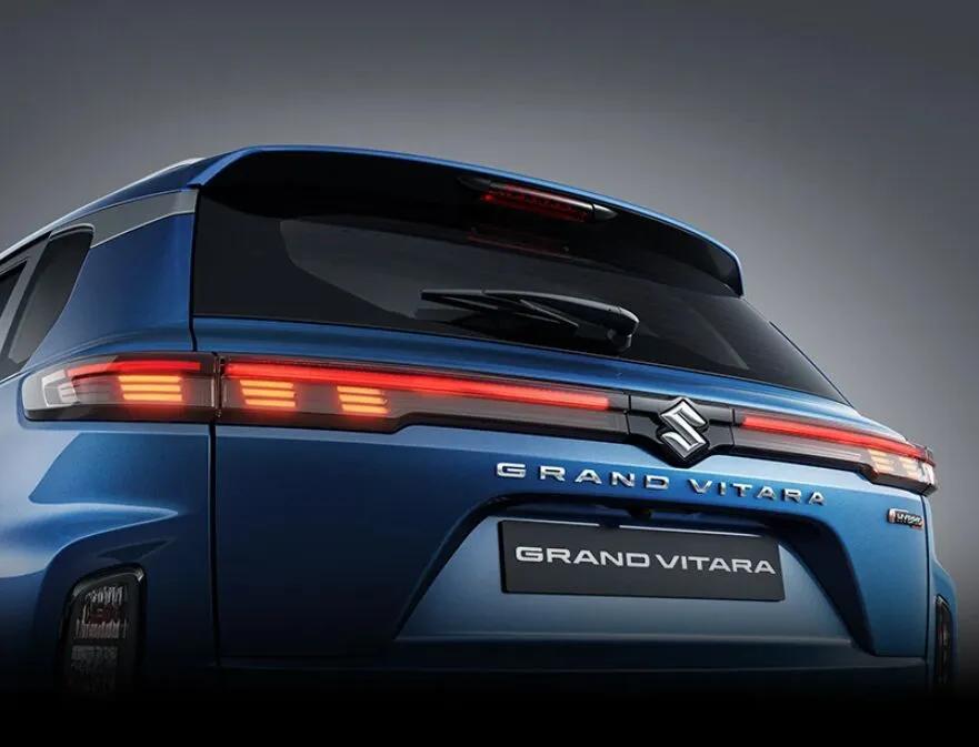 Suzuki Grand Vitara thumbnail 3