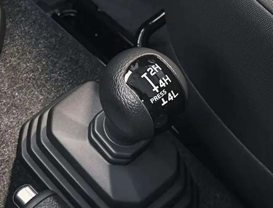 Suzuki Jimny thumbnail 12